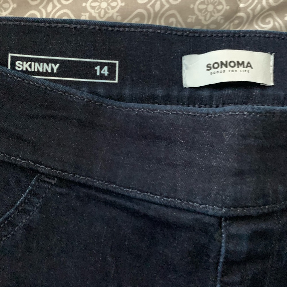 Sonoma Skinny jeans